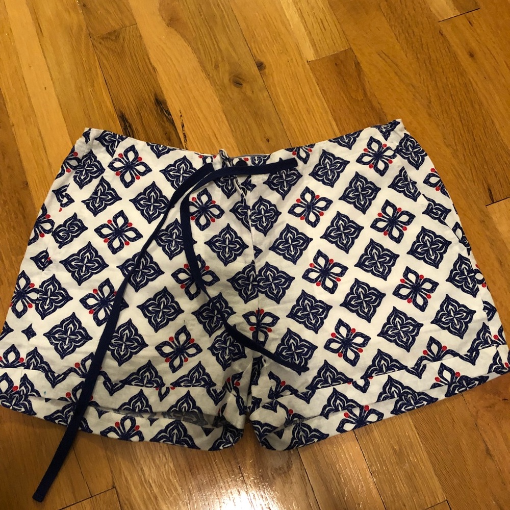 VV Linen Shorts